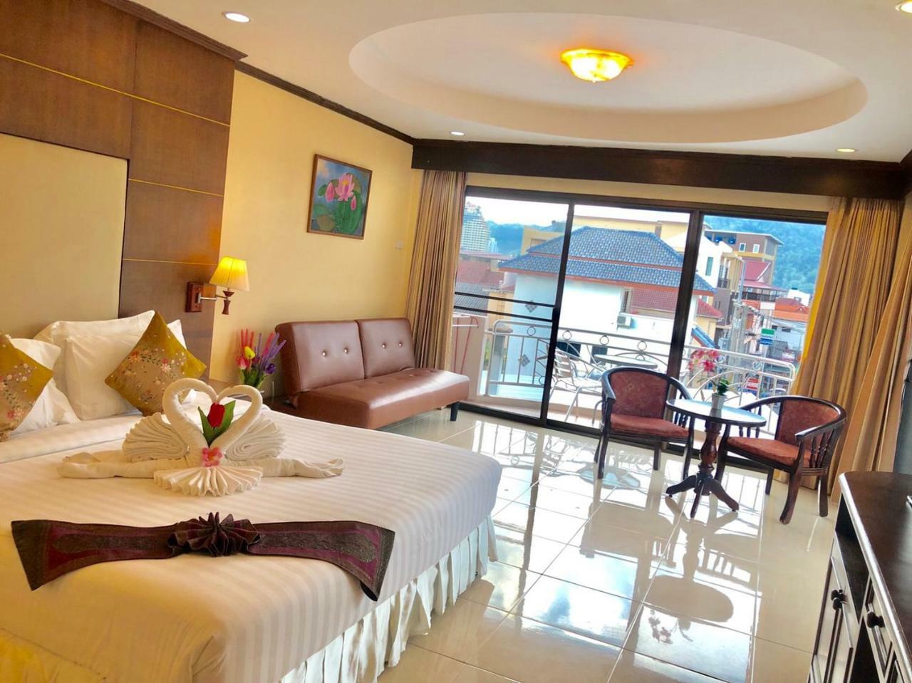 Ban Tyrol Hotel Patong Luaran gambar